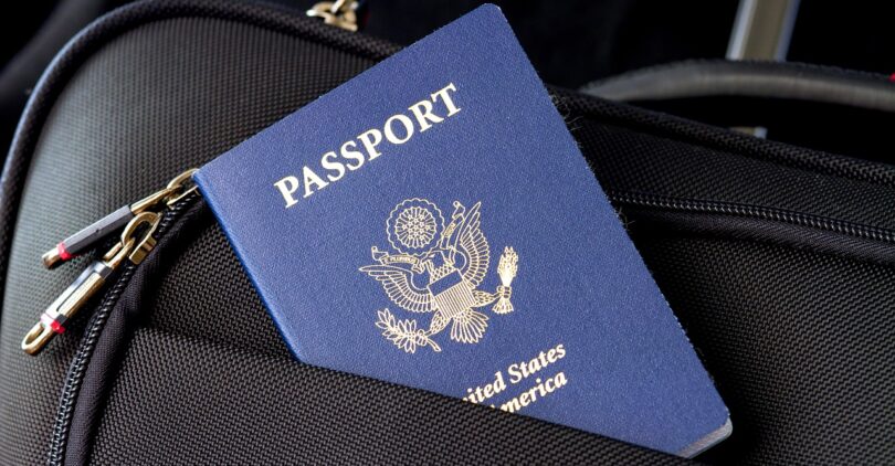 passport-2642172_1280